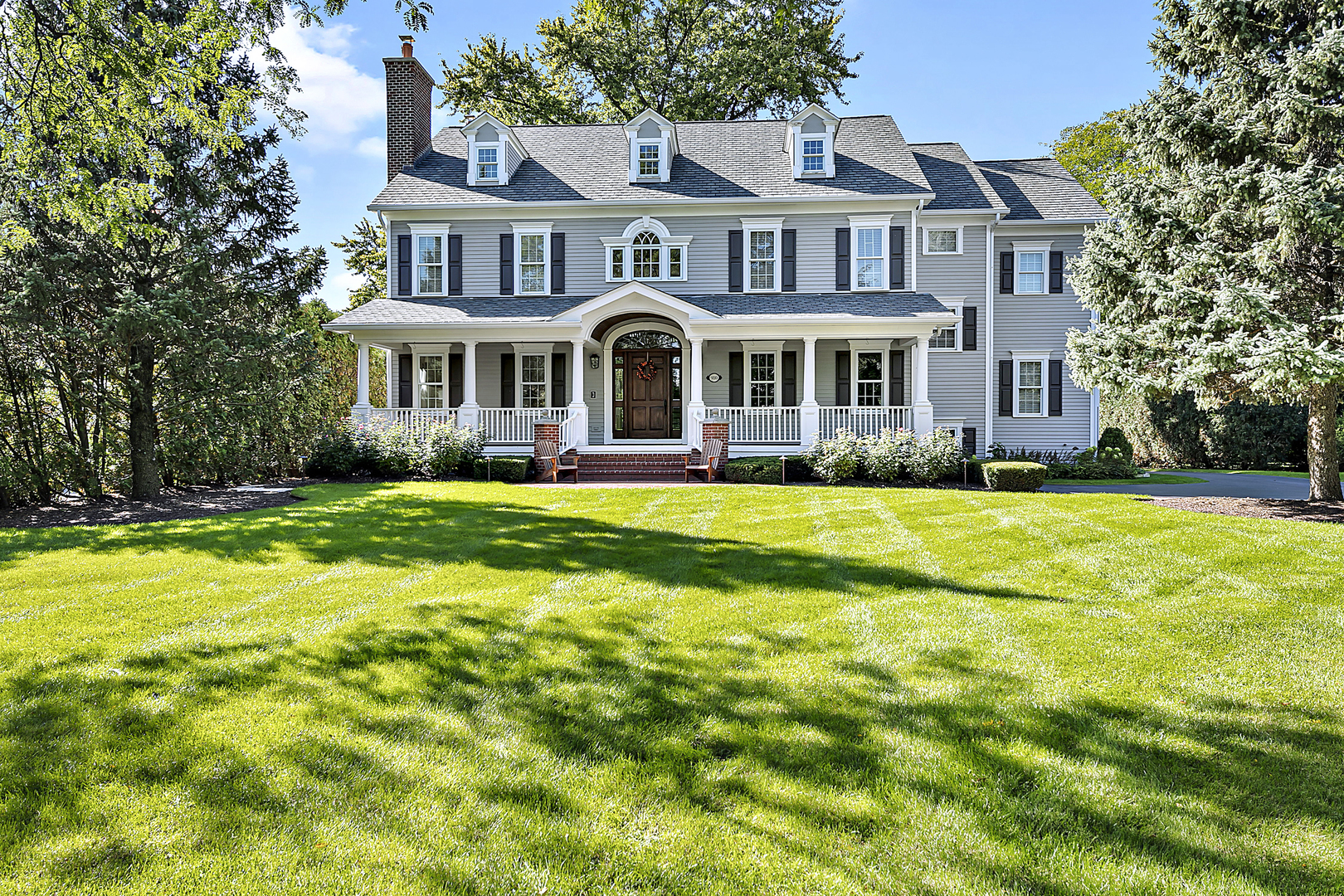 Property Photo:  910 S Park Avenue  IL 60521 