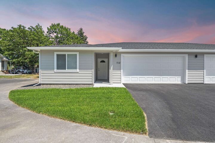 710 N Jones Ln  Spokane Valley WA 99212 photo