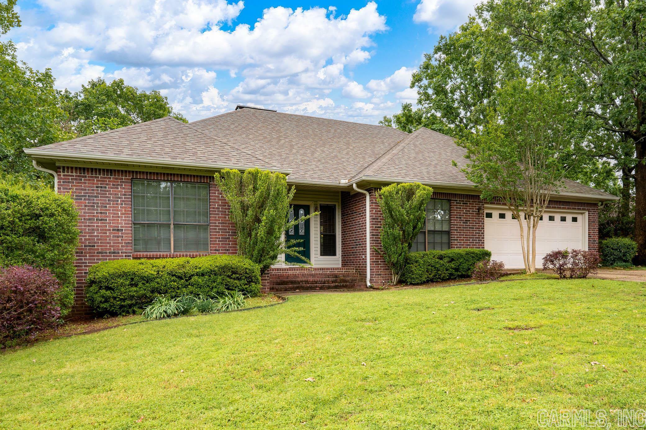 Property Photo:  7 Coral Cove  AR 72113 