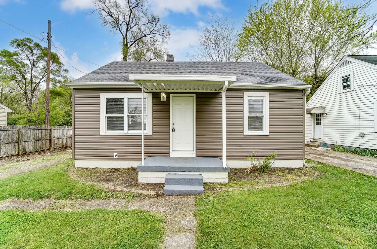 Property Photo:  3910 Jewell St  OH 45042 