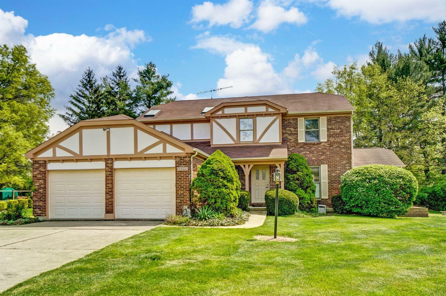 Property Photo: 10148 Bennington Dr OH 45241