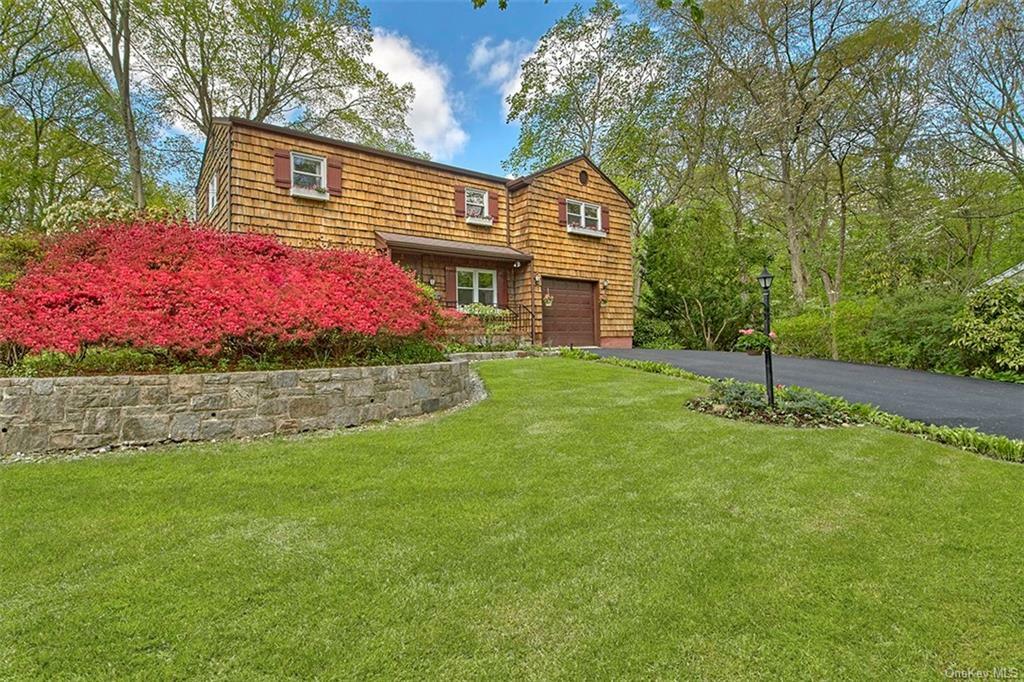 Property Photo:  5 Kenneth Road  NY 10605 