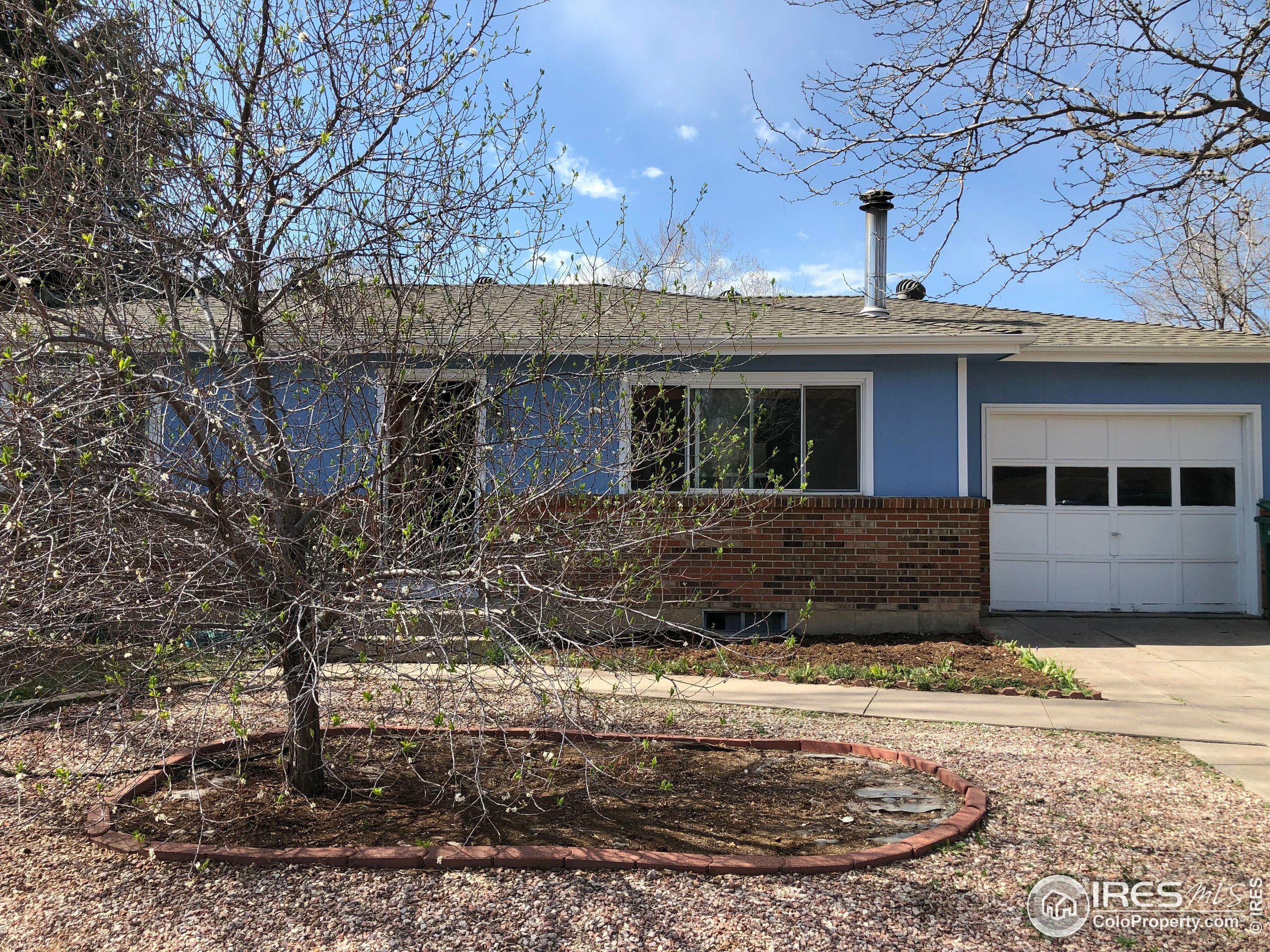 Property Photo: 1114 Walnut St CO 80550