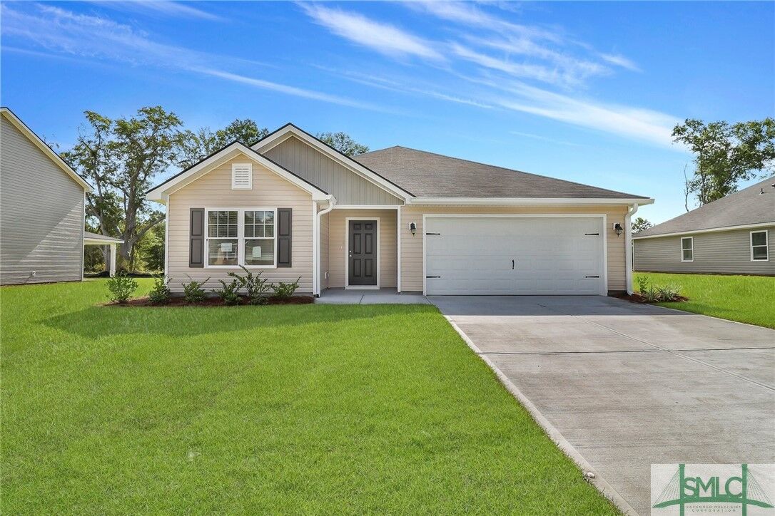Property Photo:  229 Cromer Street  GA 31407 