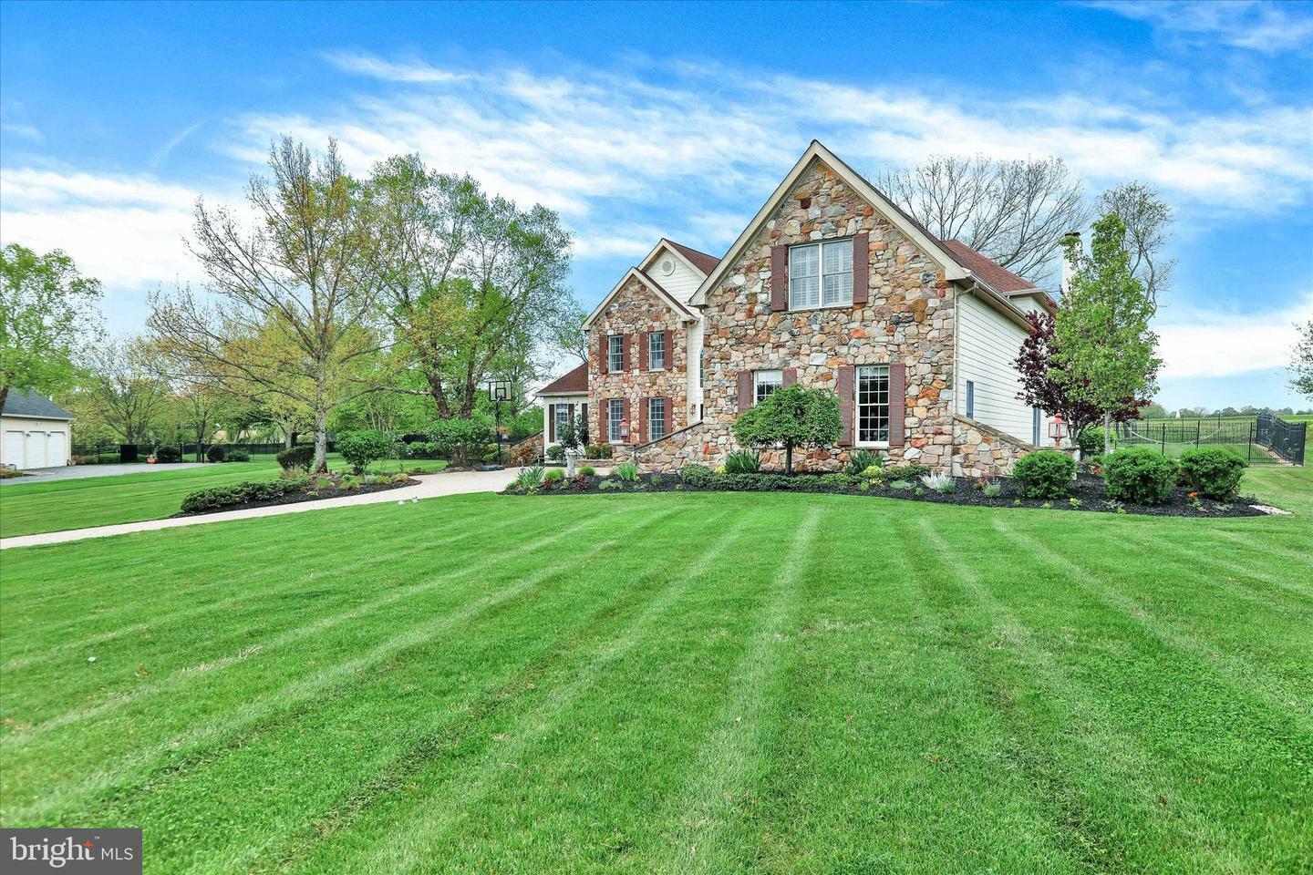 Property Photo: 1546 Wexford Court PA 18940