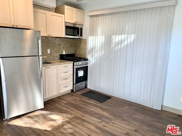 Property Photo: 9056 Hubbard St B CA 90232