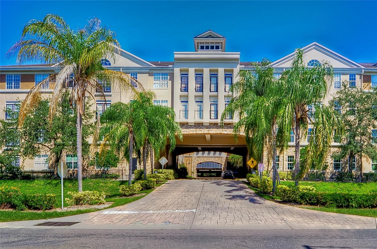 Property Photo:  4221 W Spruce Street 2209  FL 33607 