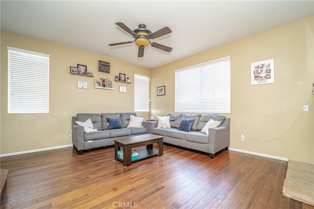 Property Photo:  29334 Ryan Lane  CA 91387 