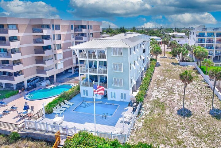 Property Photo:  1308 Gulf Boulevard 5  FL 33785 