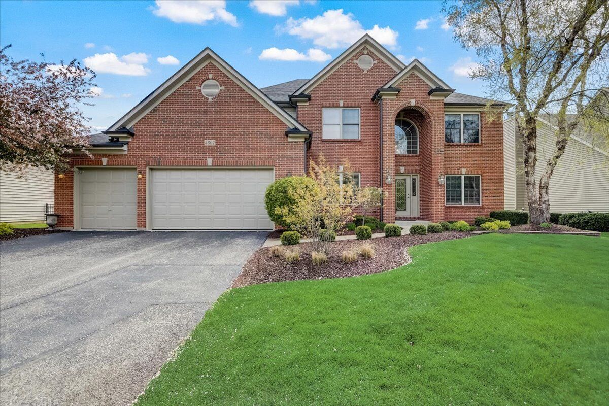 Property Photo: 5807 Rosinweed Lane IL 60564