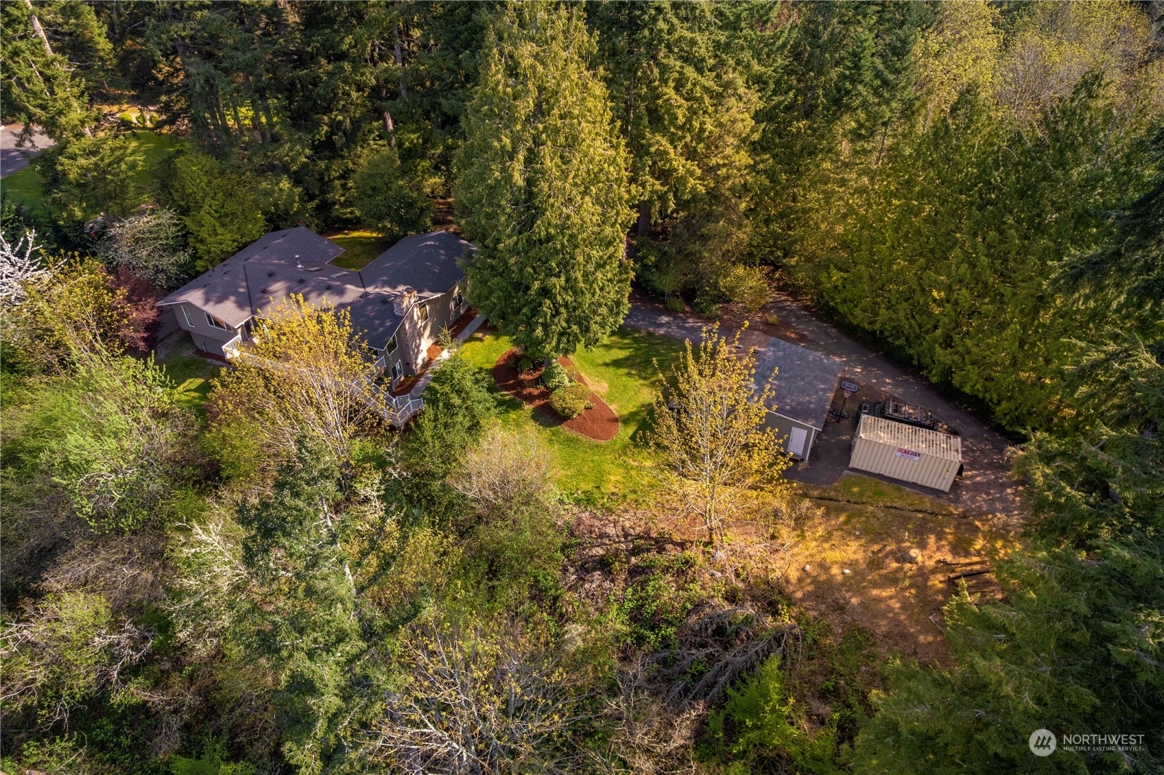 Property Photo:  19620 SE 220th Street  WA 98058 