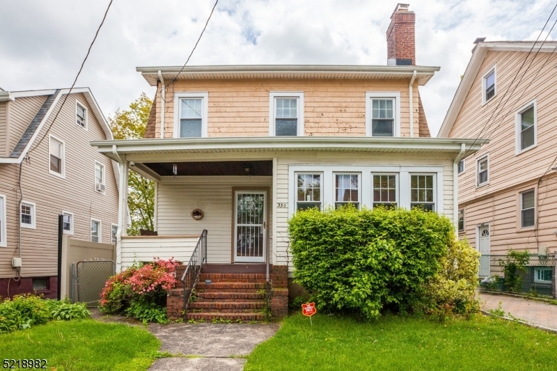 Property Photo:  350 Chapman St  NJ 07106 