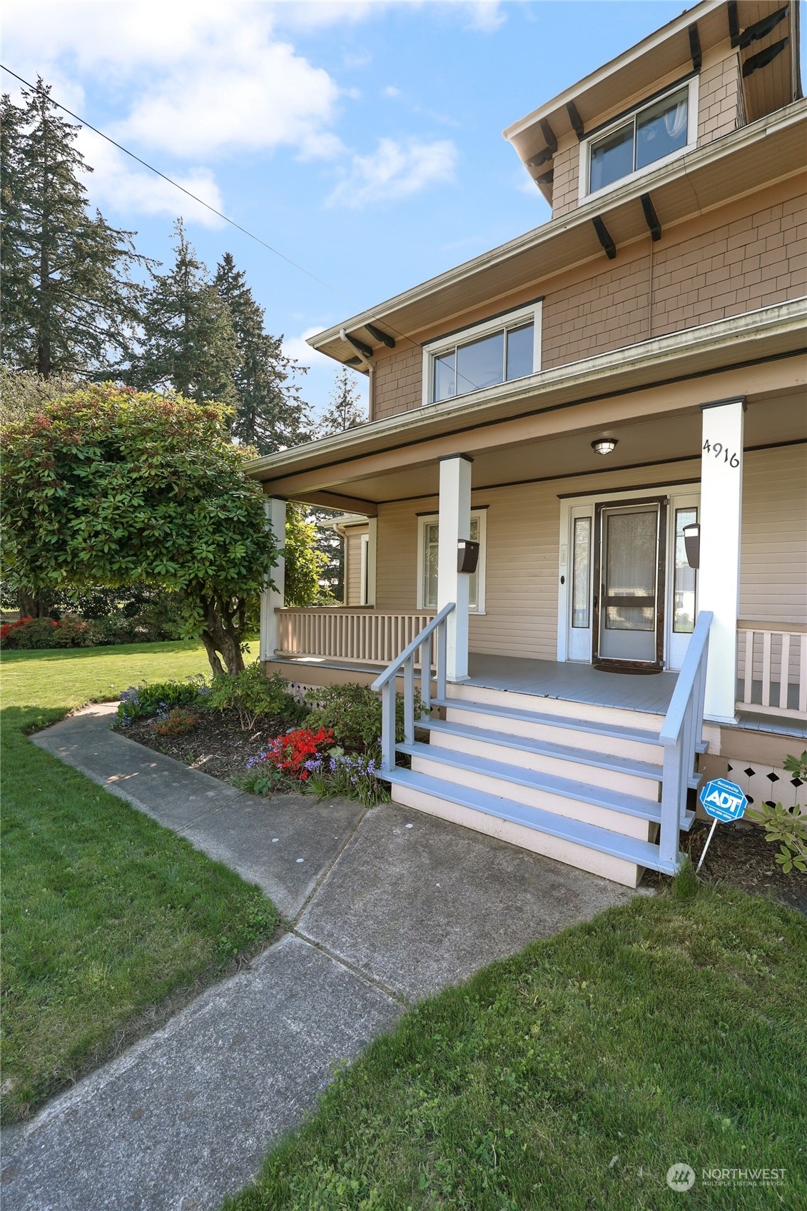 Property Photo:  4916 McKinley Avenue A &Amp B  WA 98404 