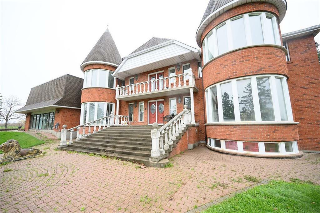 Property Photo: 97 5th Conc Road E ON L8B1K4