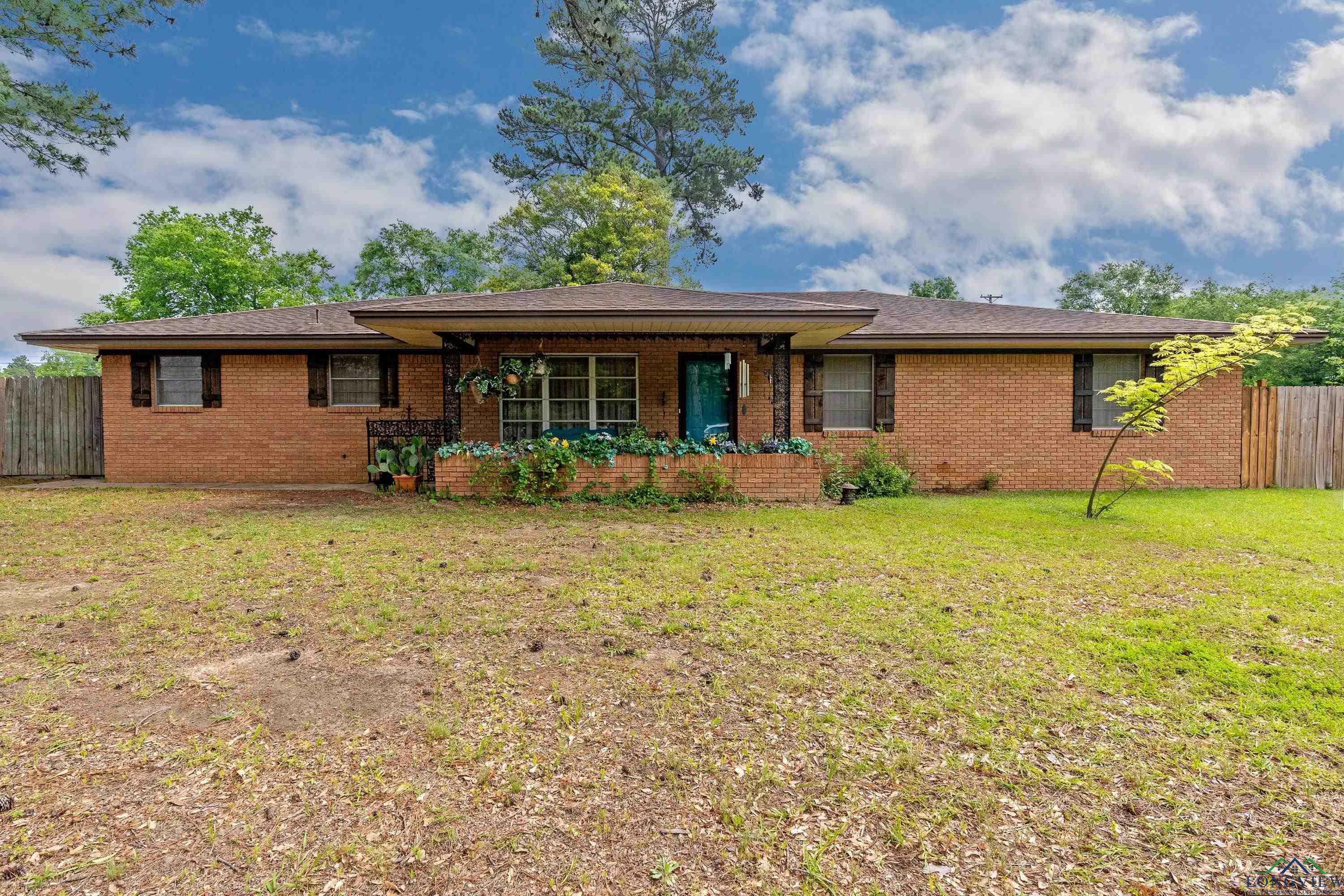 Property Photo:  3509 Dudley Rd  TX 75662 