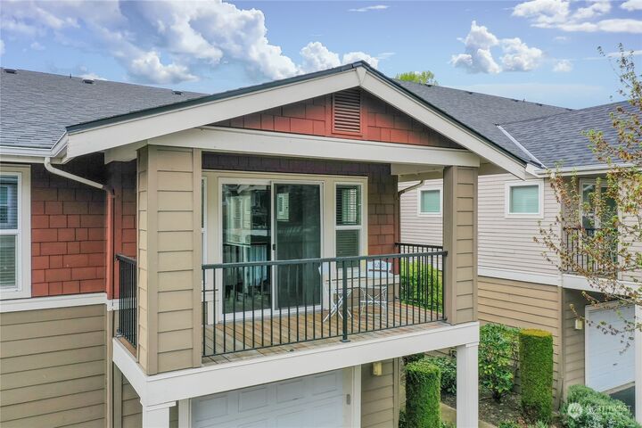 Property Photo:  2128 Palisade Boulevard E-6  WA 98327 
