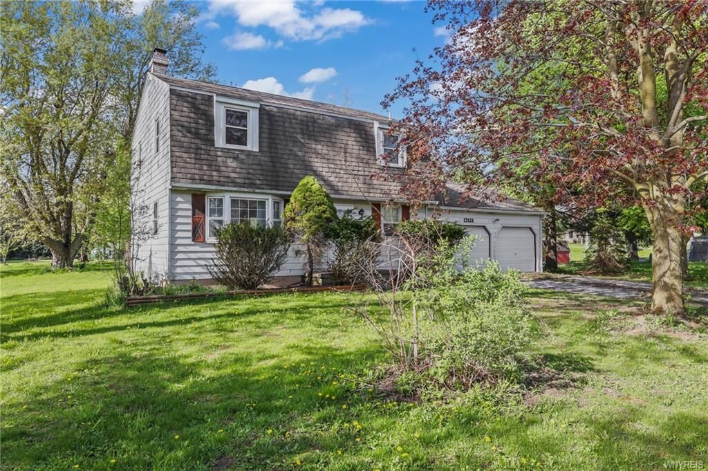 Property Photo:  13626 Steiner Road  NY 14001 