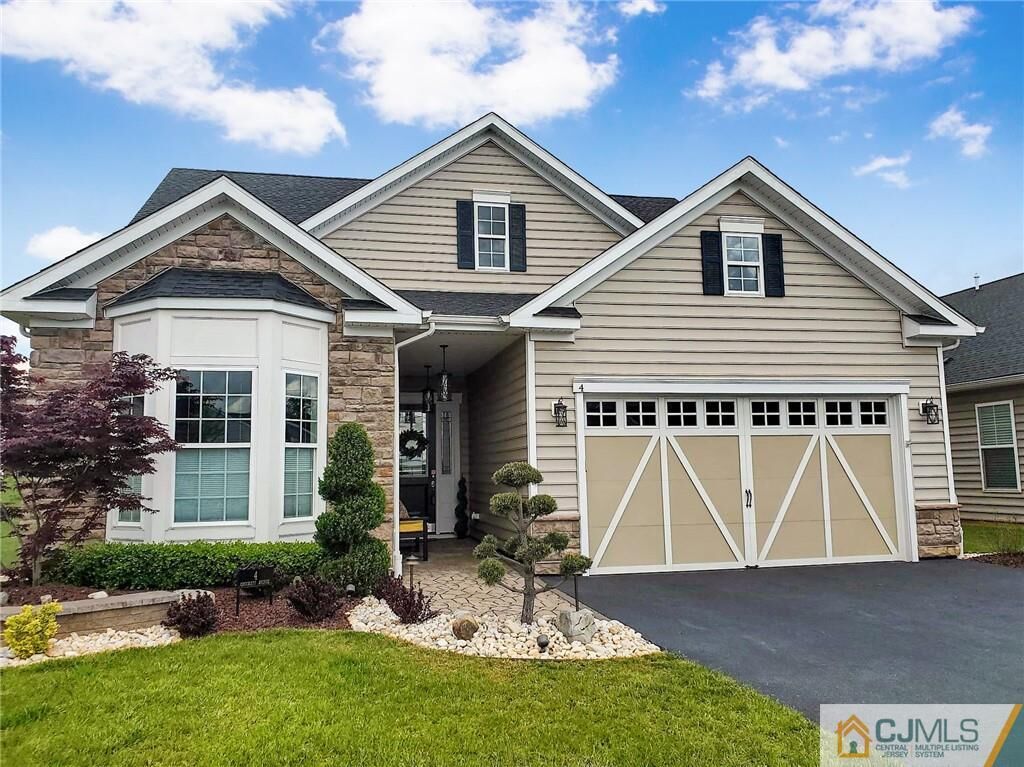 Property Photo:  4 Crockett Avenue  NJ 08831 