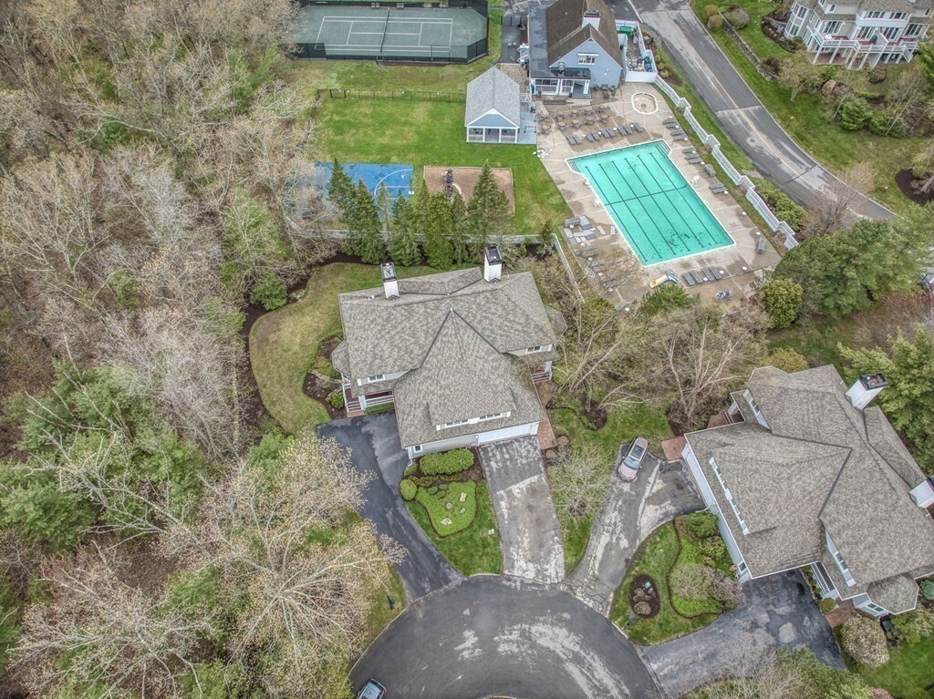 Property Photo: 9 Wimbledon Ct MA 01938