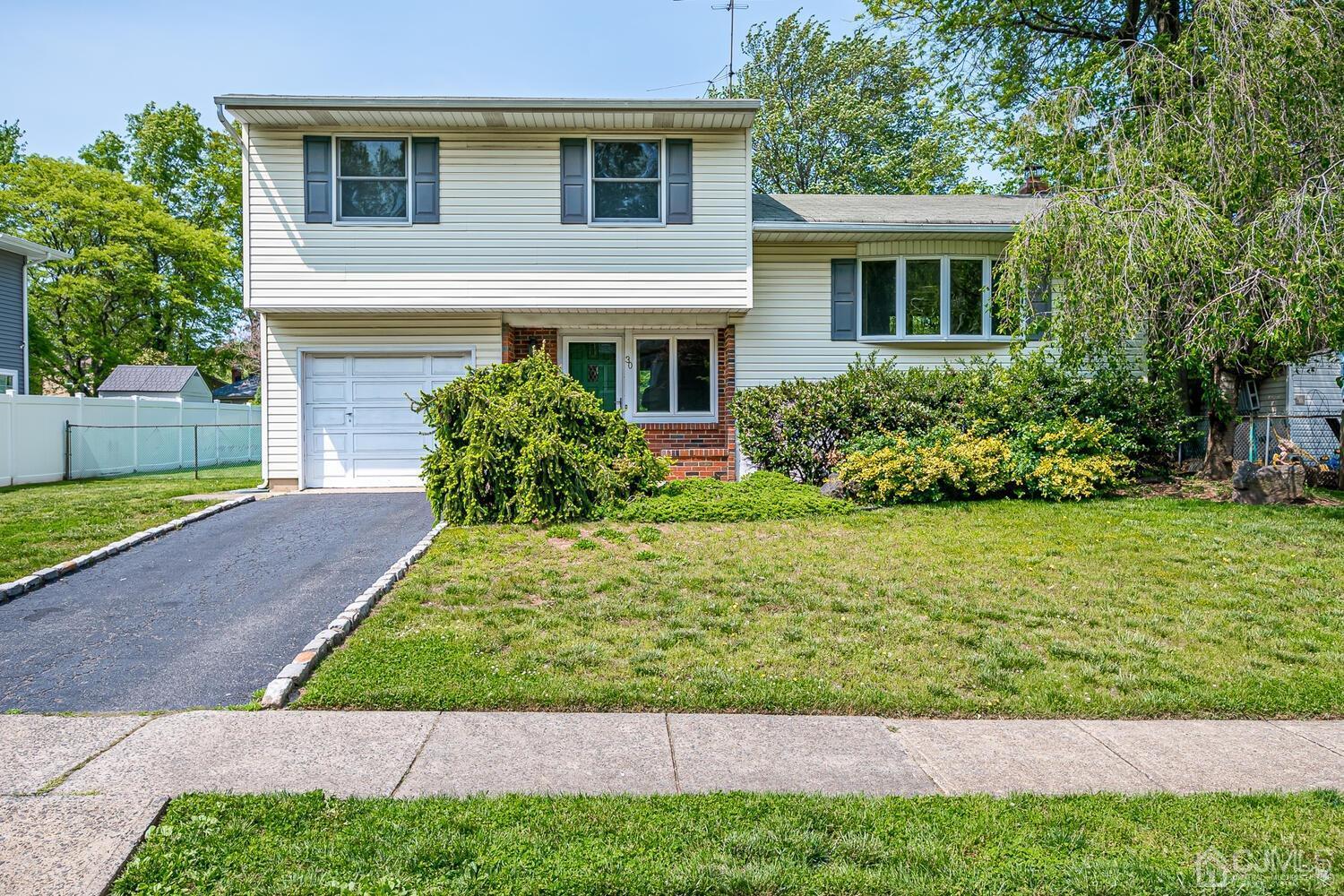 Property Photo:  30 S Heathcote Avenue S  NJ 08817 