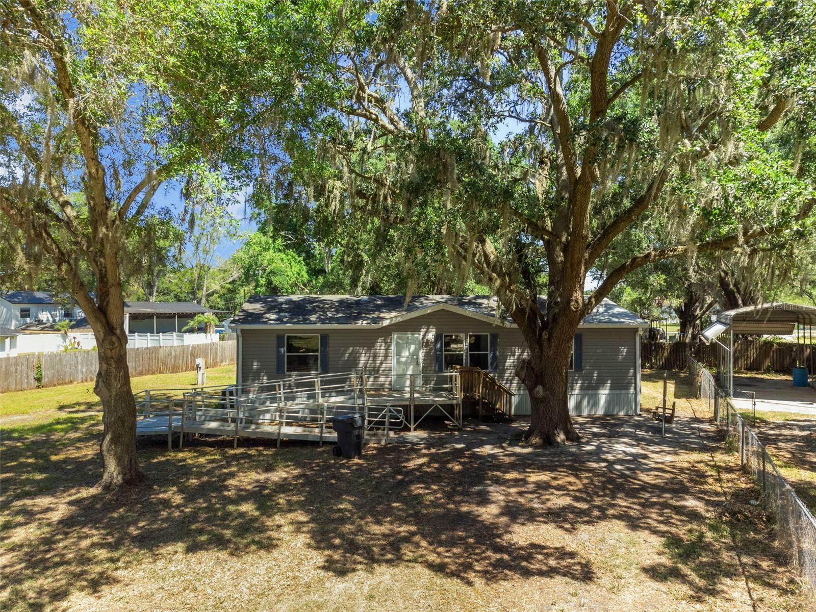 Property Photo:  3820 Roberts Avenue  FL 33823 