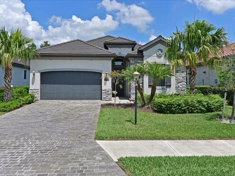 Property Photo:  16721 Bwana Place  FL 34211 