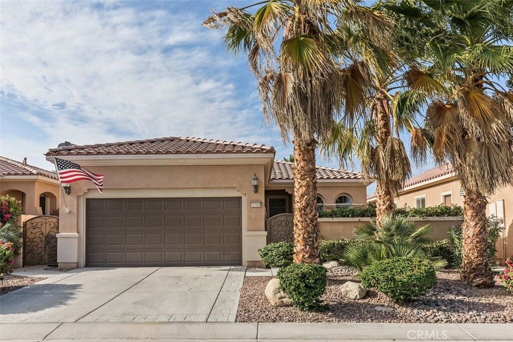 Property Photo: 81560 Avenida De Baile CA 92203