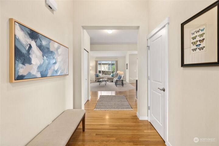 Property Photo:  1758 Hillcrest Loop  WA 98274 