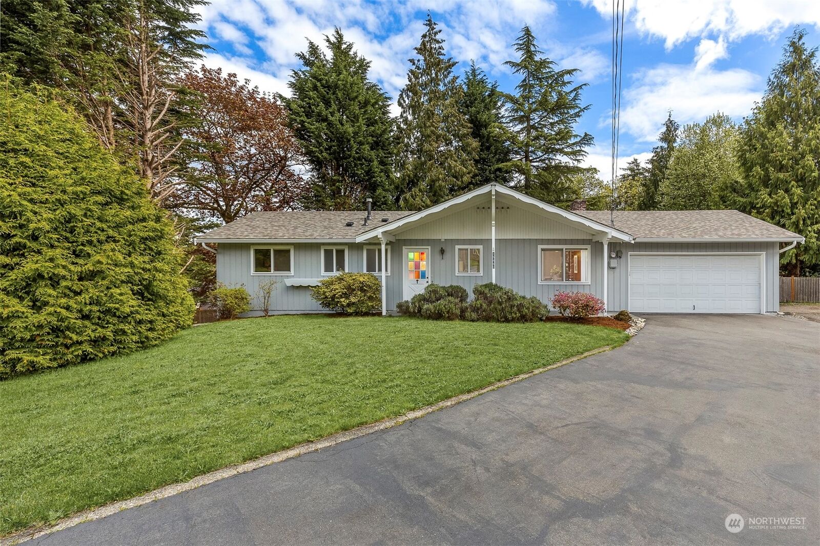 Property Photo: 15440 85th Avenue NE WA 98028