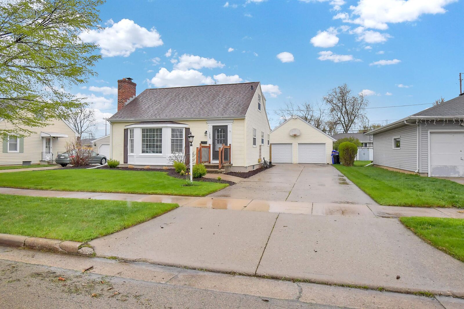 Property Photo:  1903 E Frances Street  WI 54911 