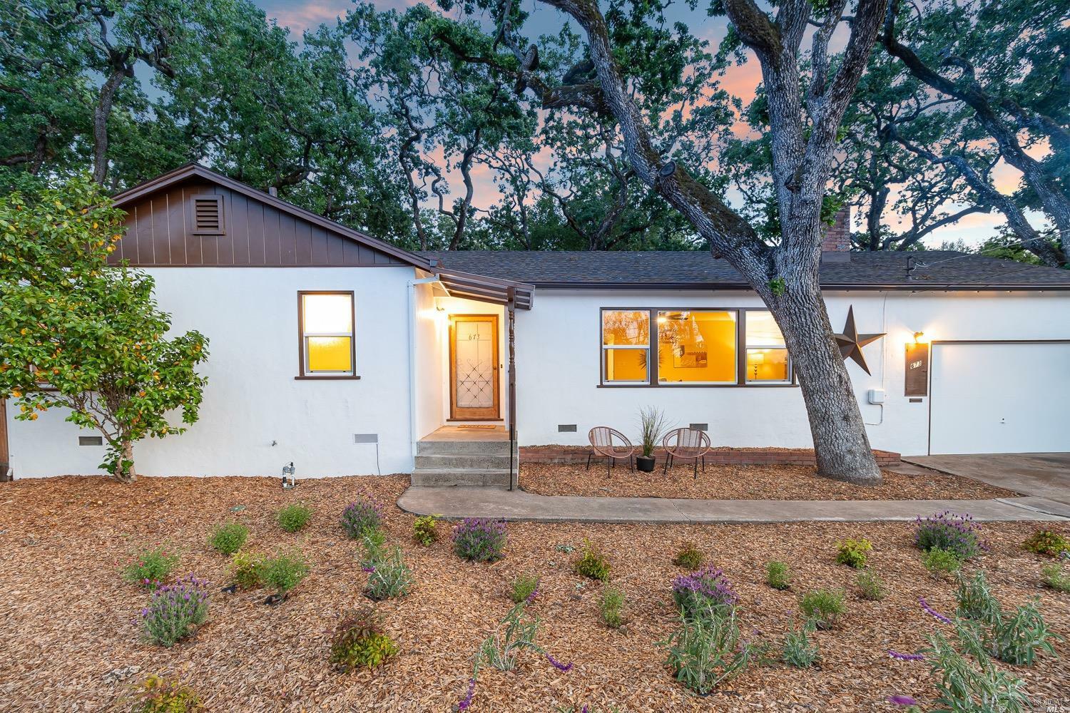 Property Photo:  673 Orange Avenue  CA 94945 