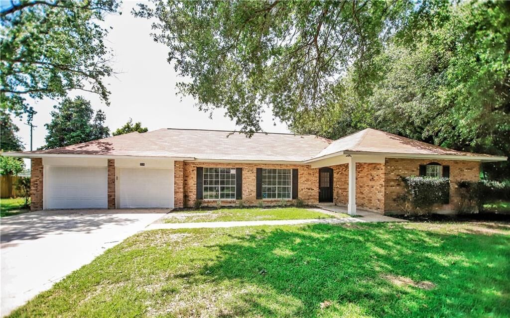 Property Photo: 316 Gene Lane LA 71457