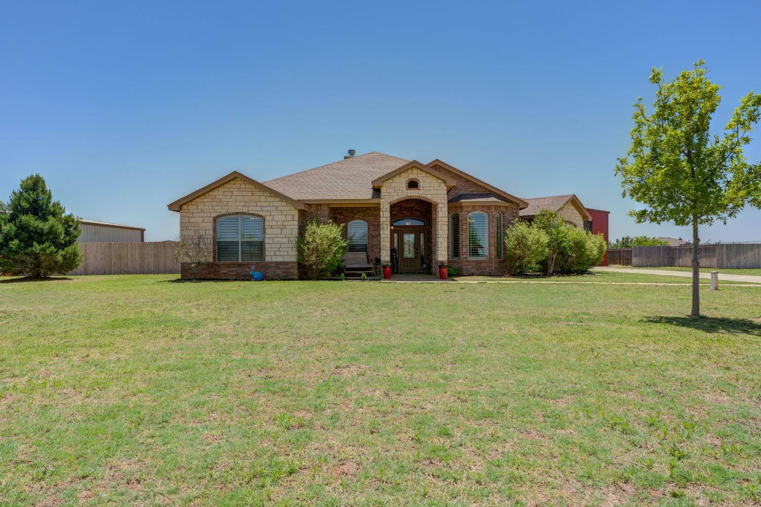 Property Photo:  1705 County Road 7560  TX 79423 