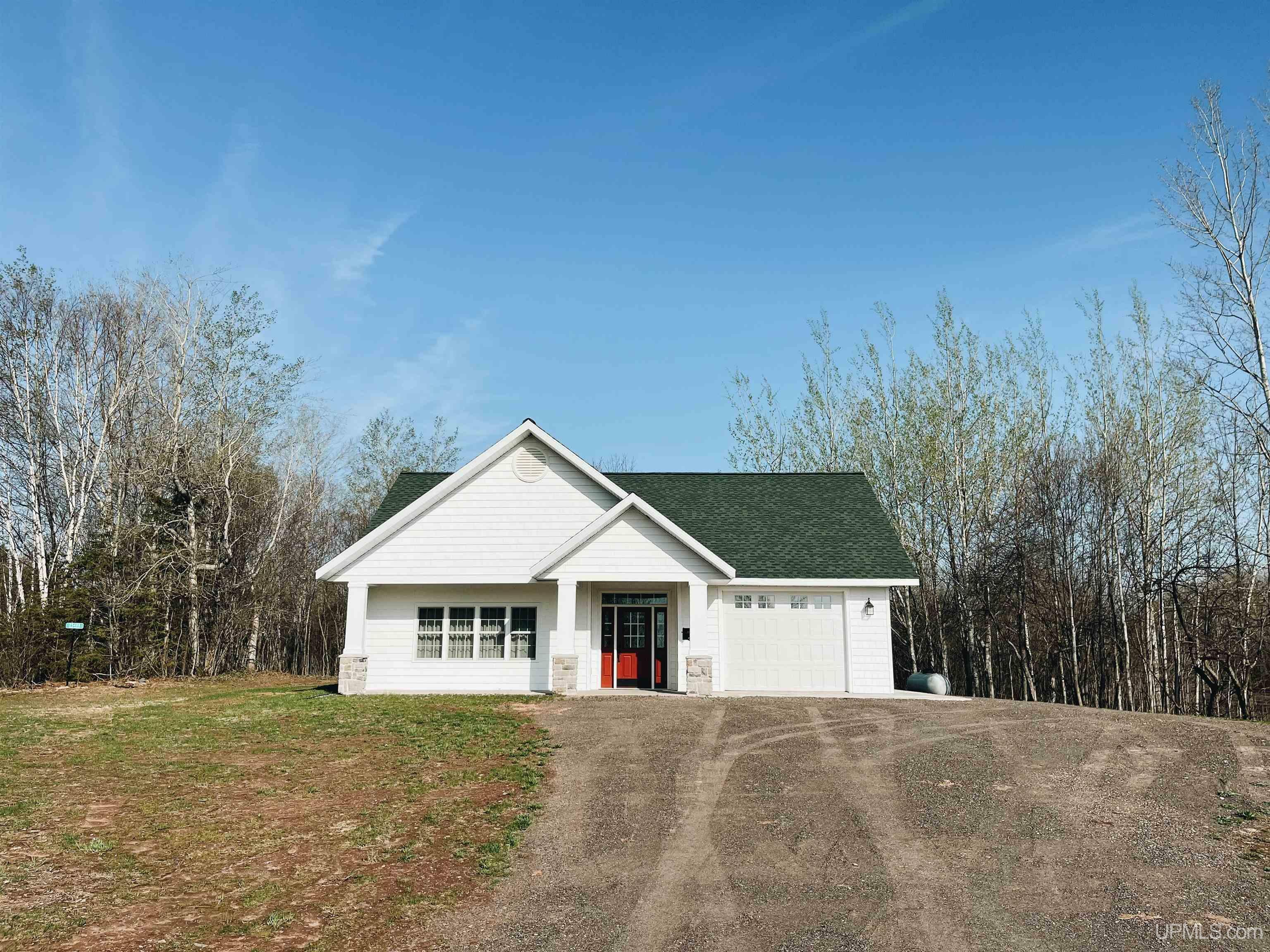 Property Photo: 25448 S Oneco MI 49913