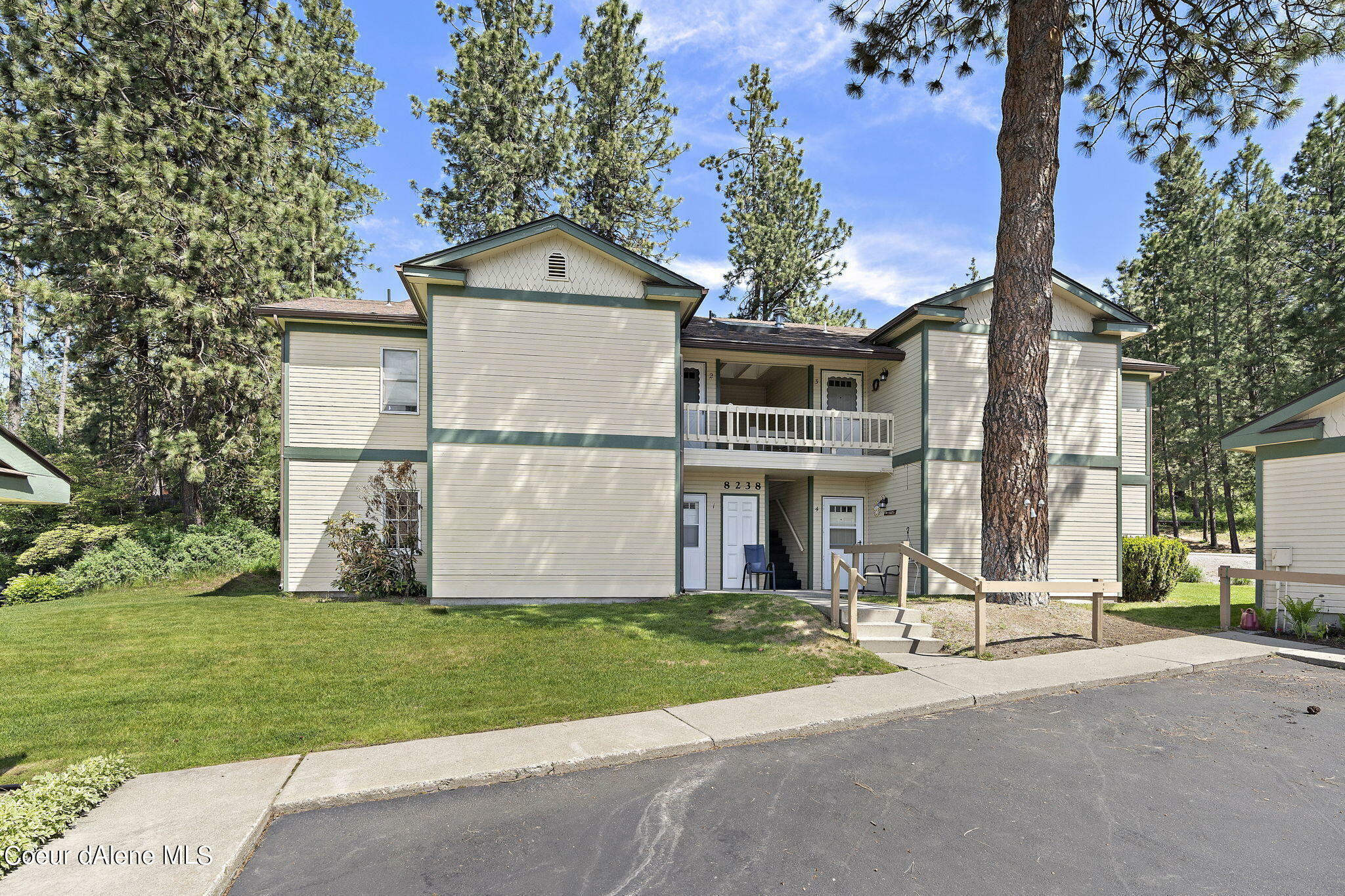 Property Photo: 8238 N Village Dr #1 ID 83835