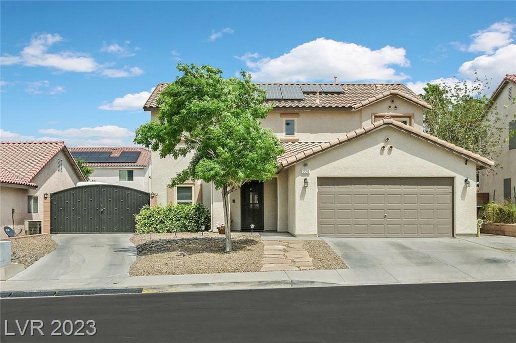 Property Photo:  220 Lynbrook Street  NV 89012 