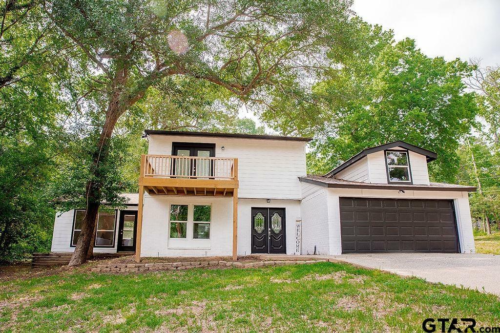 Property Photo: 1604 Tanglewood Dr. E. TX 75771