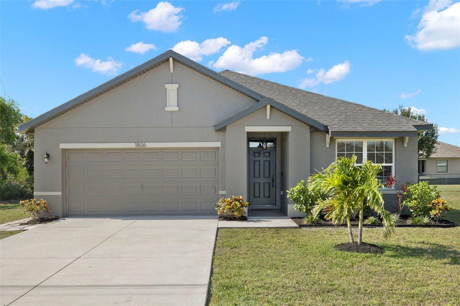 Property Photo:  1806 SW 16th Terrace  FL 33991 