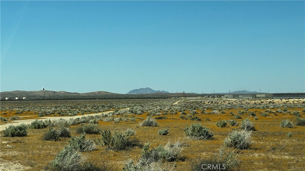 Property Photo:  5112 Hwy 395  CA 93516 