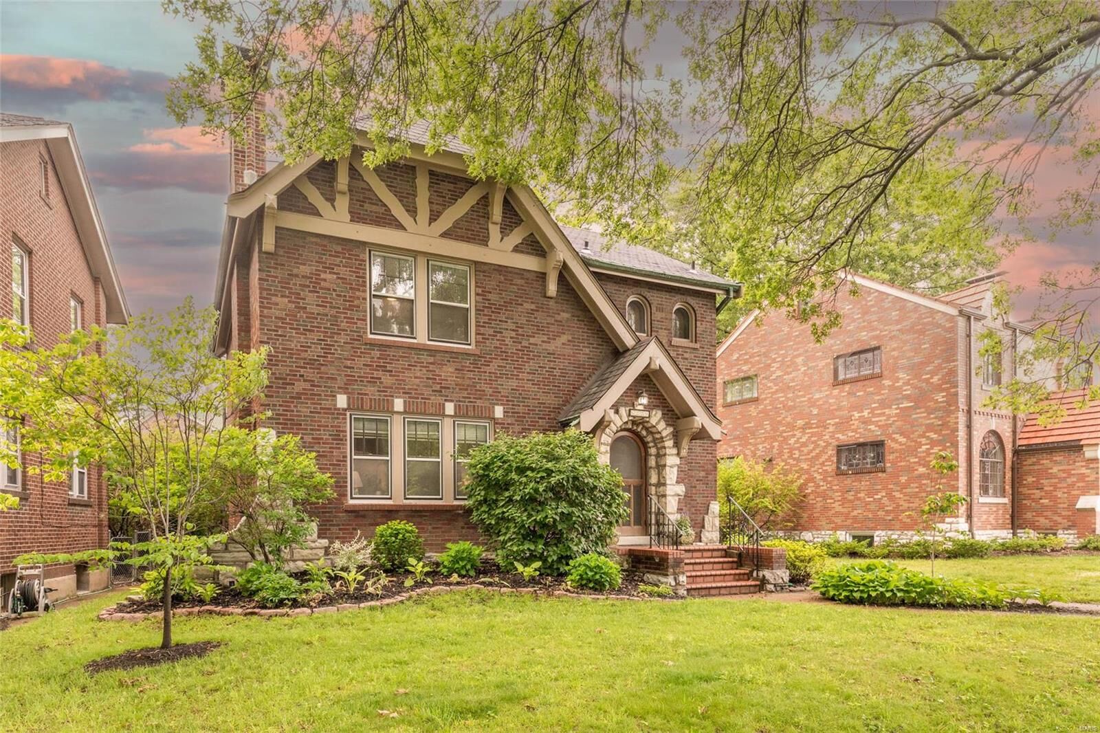 Property Photo:  6220 Alamo Avenue  MO 63105 