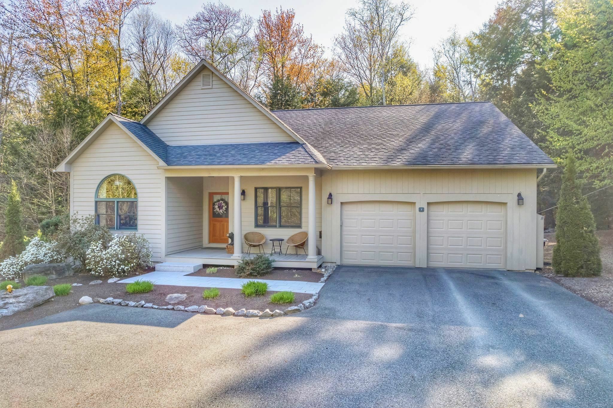 Property Photo: 7 Whitetail Ridge NH 03753