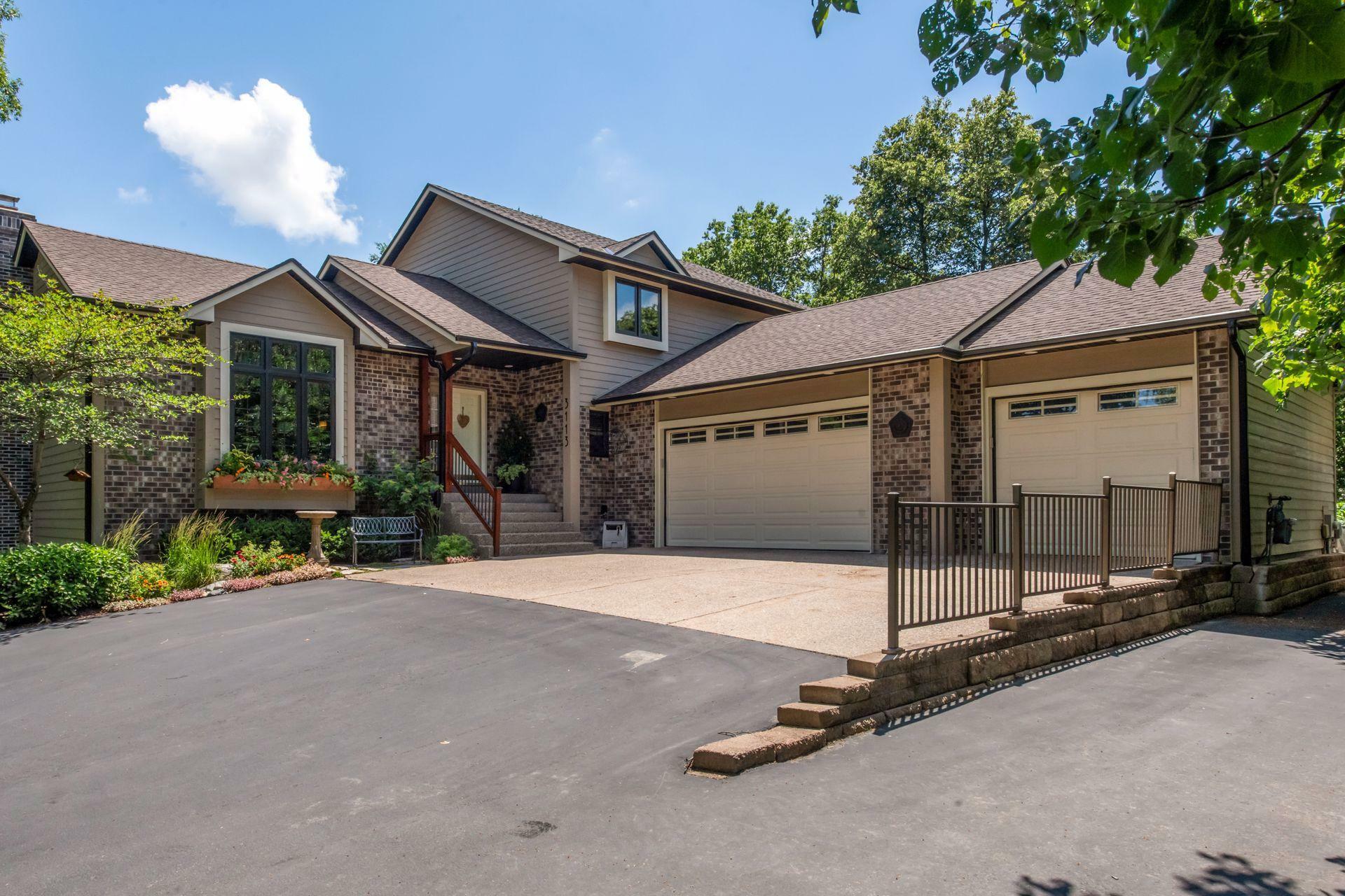 Property Photo: 3113 Groveland School Road MN 55391