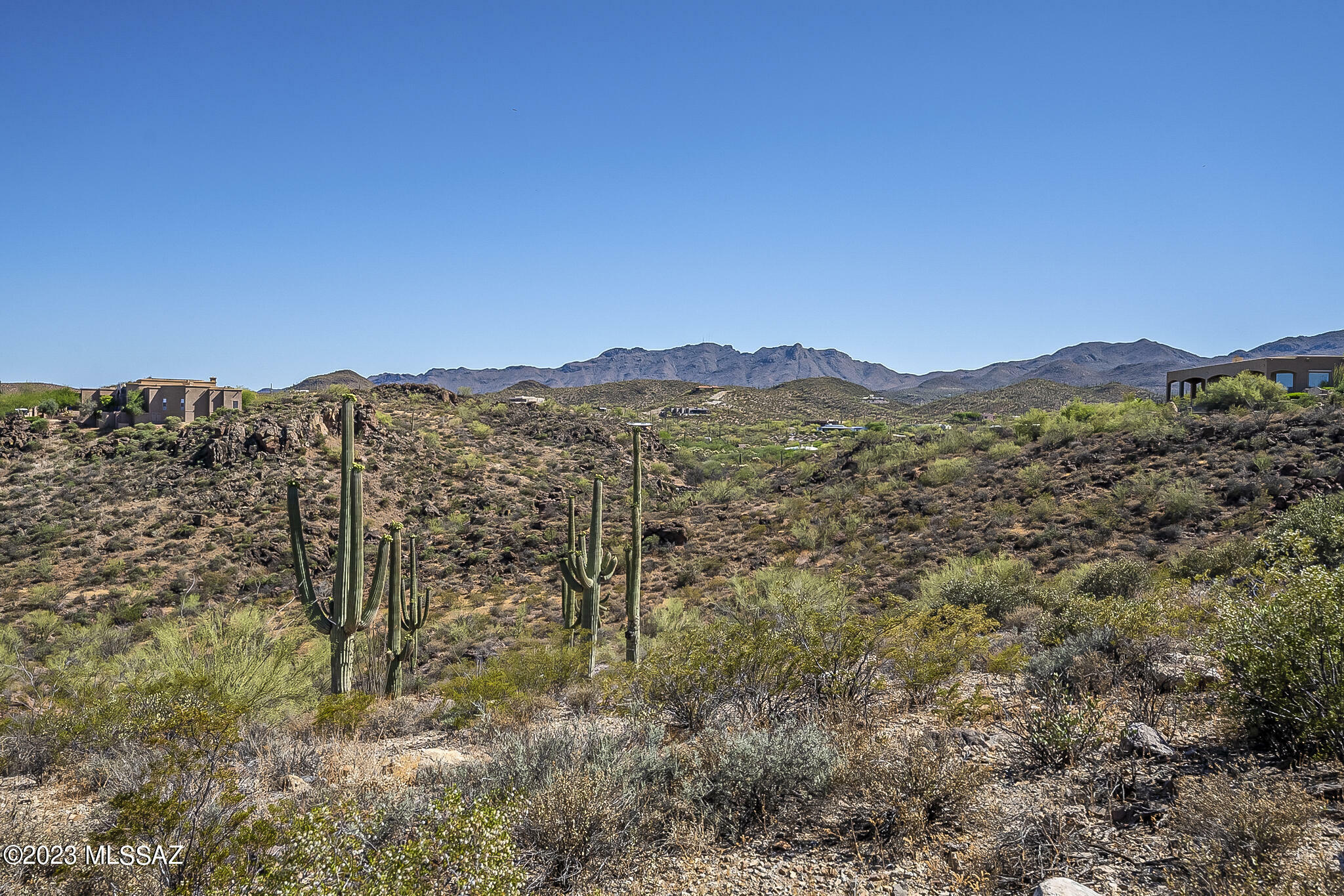 Property Photo:  5593 N Park Ridge Place  AZ 85743 