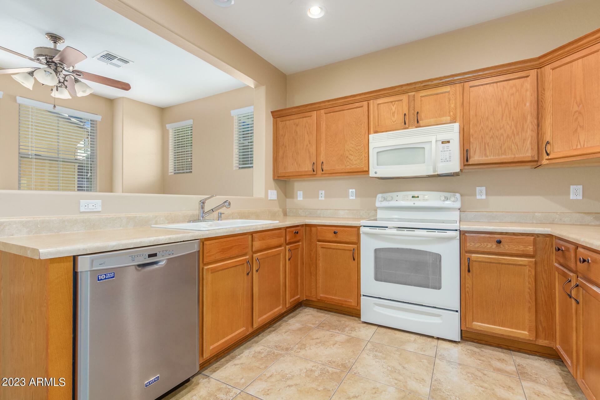 Property Photo:  451 S Hawes Road 39  AZ 85208 