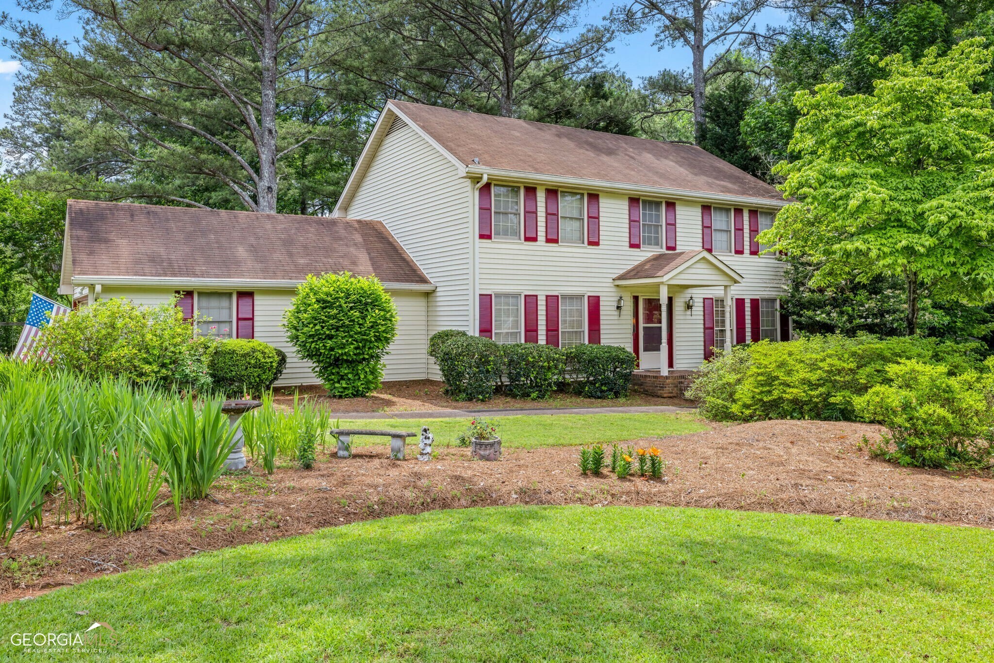 Property Photo:  561 Club House Drive  GA 30094 