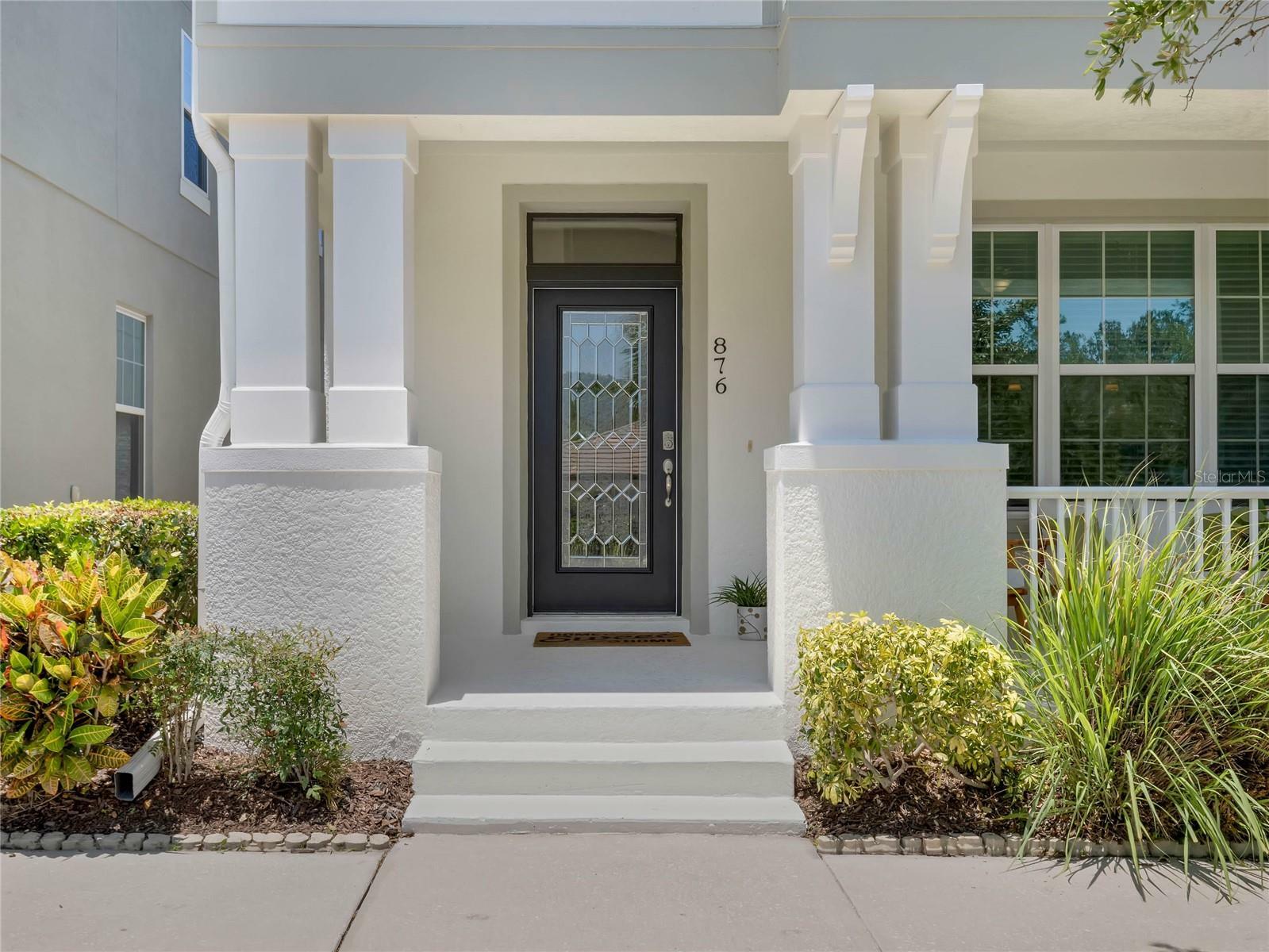 Property Photo: 876 Wakulla Ln FL 32708