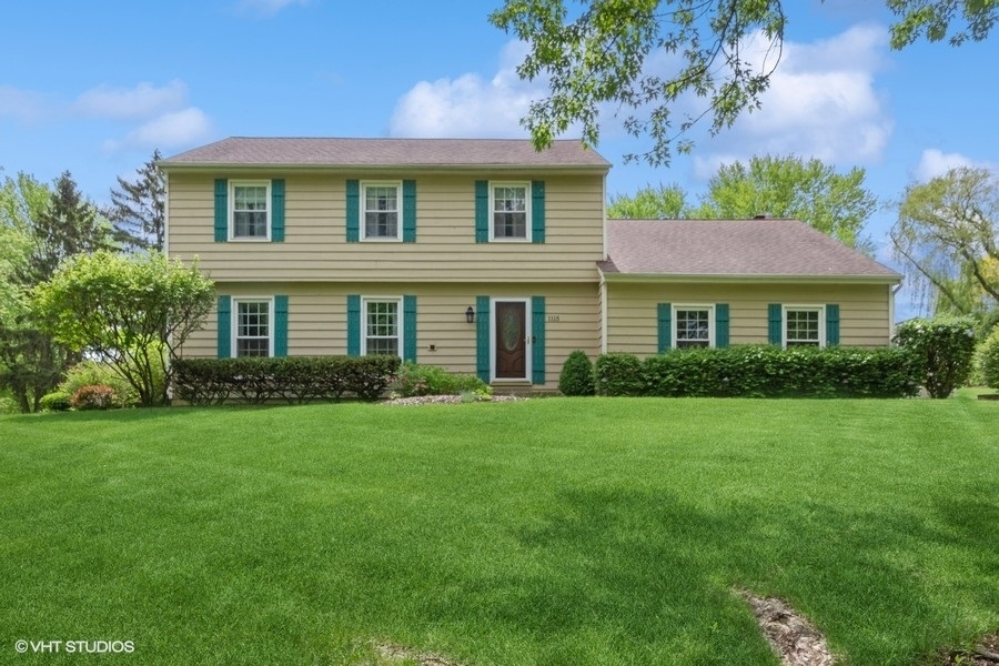 Property Photo:  1115 Windy Knoll Drive  IL 60102 