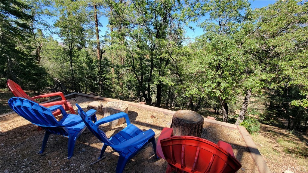 Property Photo:  1570 Tuolumne Road  CA 92314 