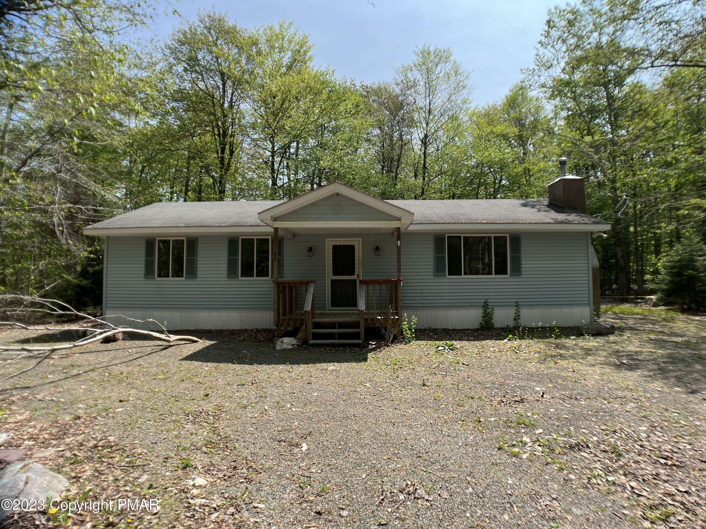 Property Photo:  35 Silver Cloud Path  PA 18424 