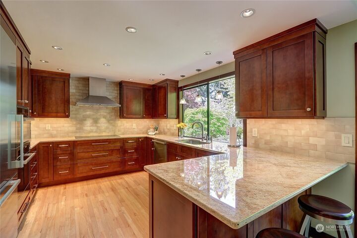 Property Photo:  14930 SE 184th Street  WA 98058 